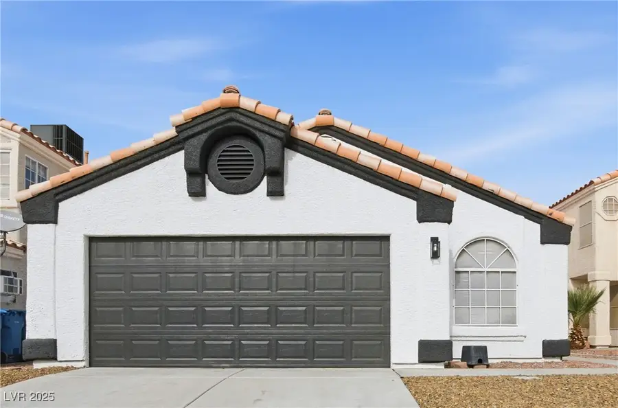 8112 Hercules Drive, Las Vegas, NV 89128 - Image #2