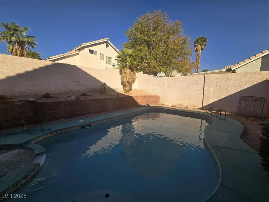 6452 Cedar Breaks Avenue, Las Vegas, NV 89156 - Image #2