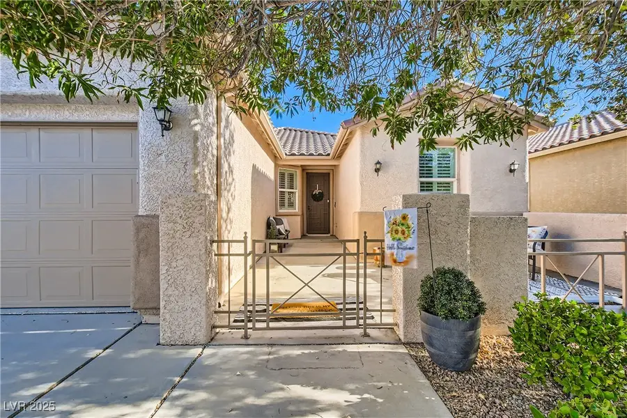 2109 Silvereye Drive, North Las Vegas, NV 89084 - Image #3