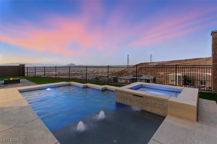 342 Kandinsky Court, Henderson, NV 89012 - Image #2