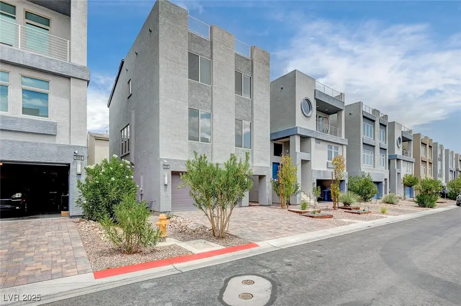 8056 Haywood Estate Avenue, Las Vegas, NV 89113 - Image #2