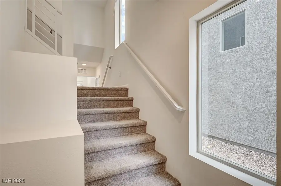 8056 Haywood Estate Avenue, Las Vegas, NV 89113 - Image #3