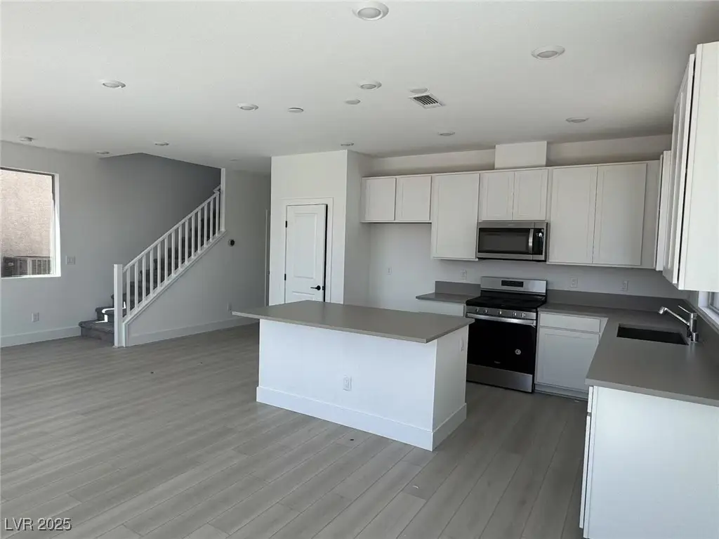 5773 Avondale Rise Way, Las Vegas, NV 89141 - #1