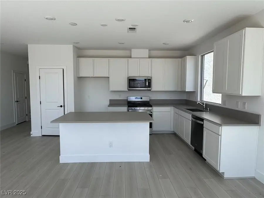 5773 Avondale Rise Way, Las Vegas, NV 89141 - #3