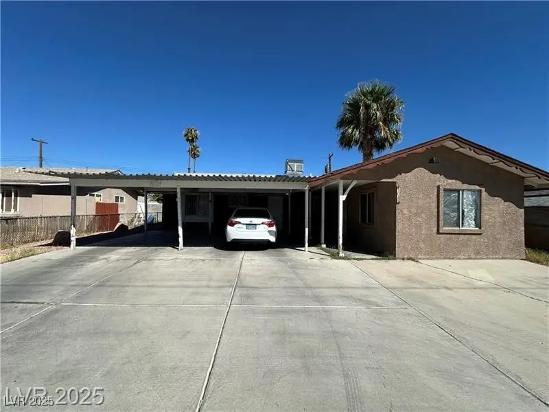 3037 Scarlet Oak Avenue, Las Vegas, NV 89104 - Image #1