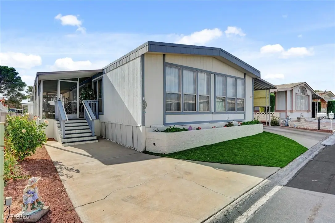 5035 Royal Avenue, Las Vegas, NV 89103 - Image #1