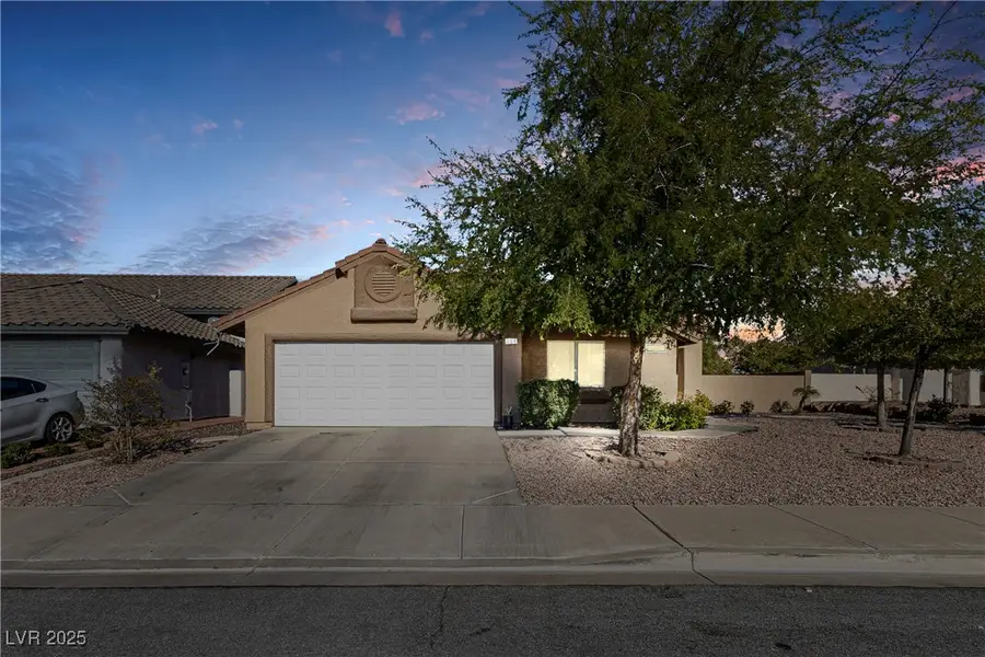 854 Coastal Beach Road, Henderson, NV 89002 - Image #2