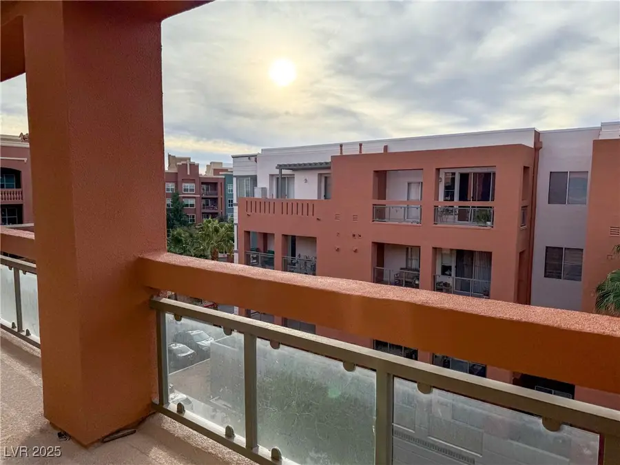 47 E Agate Avenue #509, Las Vegas, NV 89123 - Image #3