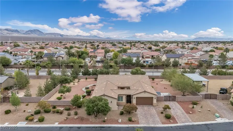 8608 Purple Wisteria Street, Las Vegas, NV 89131 - Image #2