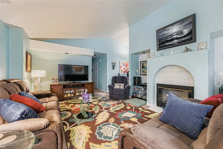 7801 Safari Lane, Las Vegas, NV 89129 - Image #2