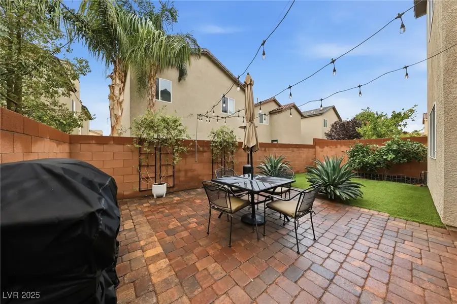 8243 Nebula Cloud Avenue, Las Vegas, NV 89131 - Image #3