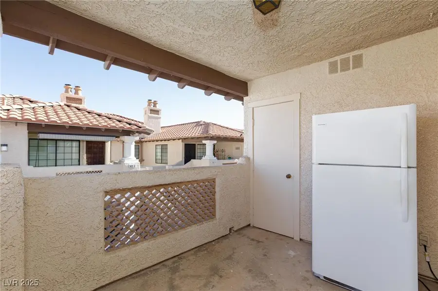 1409 Santa Margarita Street #G, Las Vegas, NV 89146 - Image #3