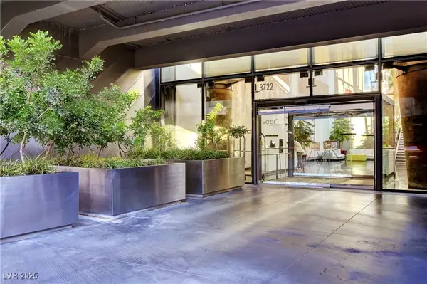 3726 Las Vegas Boulevard #1811, Las Vegas, NV 89158