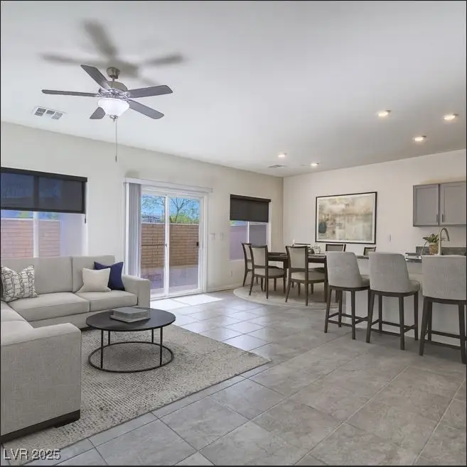 427 Larksong Avenue, Henderson, NV 89011 - Image #2