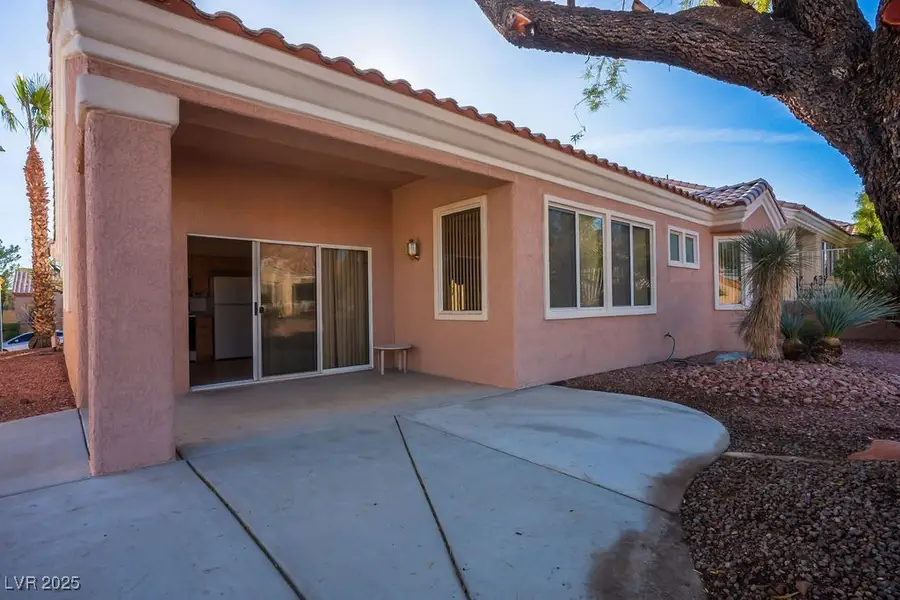 10400 Sawmill Avenue, Las Vegas, NV 89134 - Image #3