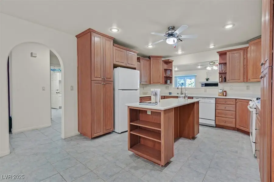 7354 Dream Weaver Court, Las Vegas, NV 89131 - Image #3