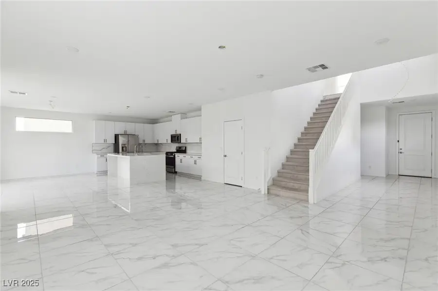 6138 Rock Arch Court, Las Vegas, NV 89141 - Image #2