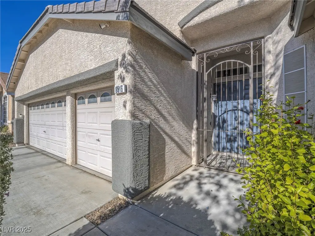 8516 Bandits Bluff Avenue, Las Vegas, NV 89143 - Image #1