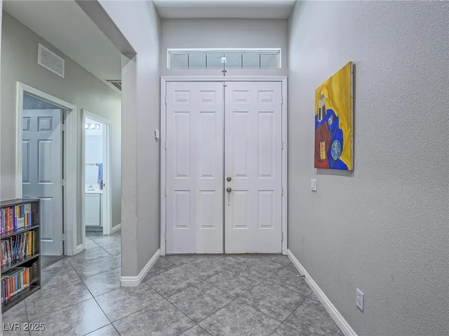 8516 Bandits Bluff Avenue, Las Vegas, NV 89143 - Image #3