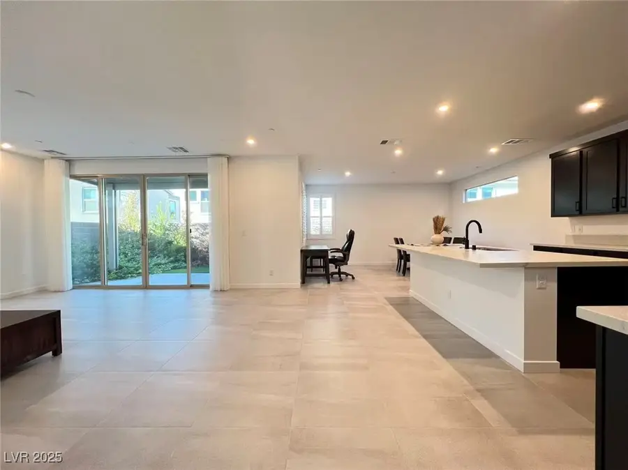 3212 Cristallo Avenue, Henderson, NV 89044 - Image #3