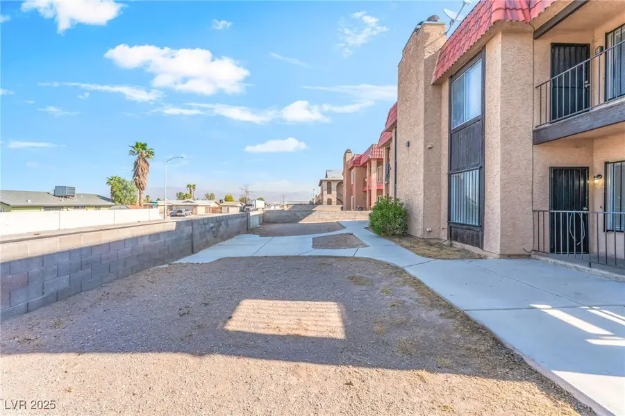 2257 Exeter Drive, Las Vegas, NV 89156 - Image #3