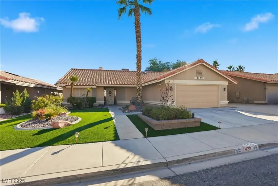 7429 Radville Drive, Las Vegas, NV 89129 - Image #2
