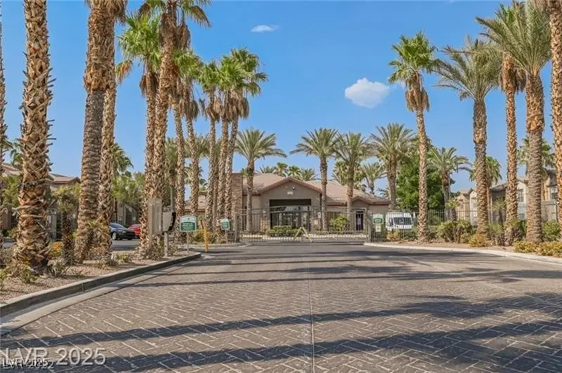 8000 Badura Avenue #1020, Las Vegas, NV 89113 - Image #3