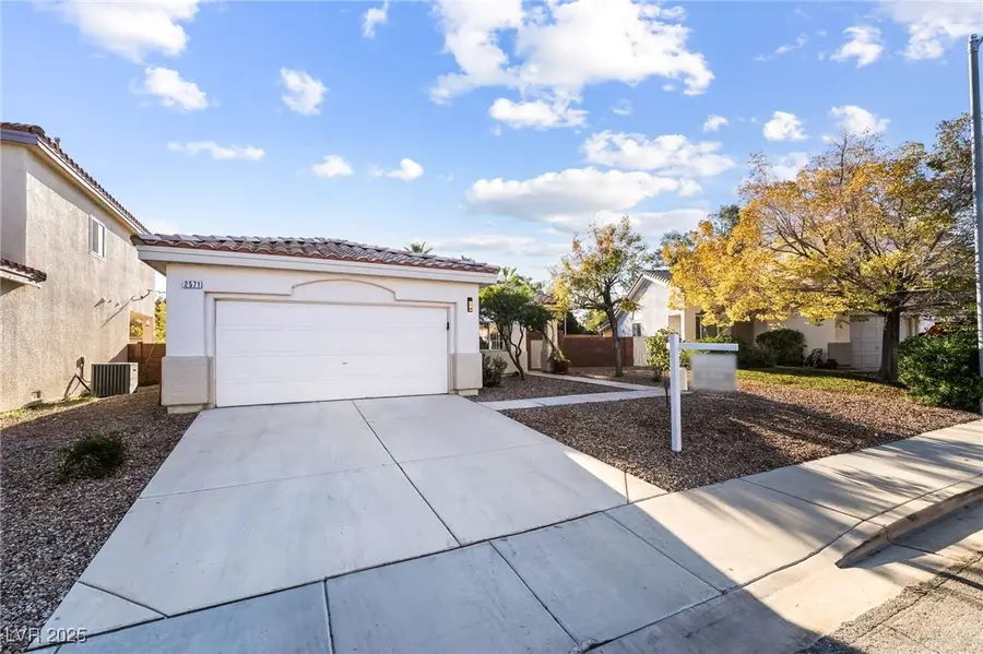 2571 Swans Chance Avenue, Henderson, NV 89052 - Image #3