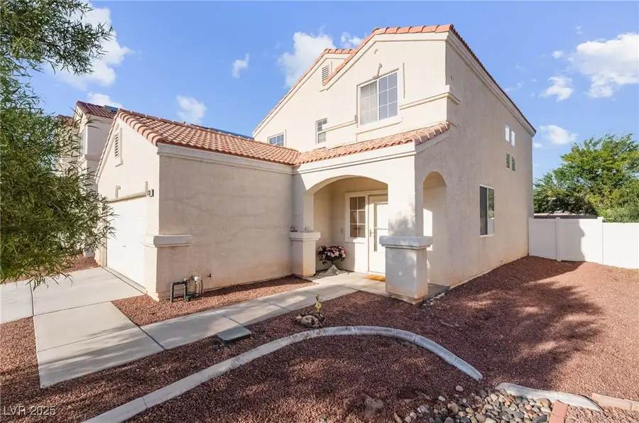 6738 Cinnabar Coast Lane, North Las Vegas, NV 89084 - Image #2