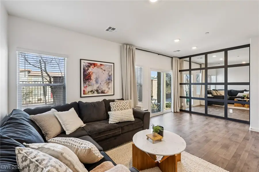 534 Thistleberry Avenue, Henderson, NV 89044 - Image #3