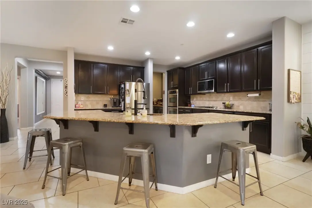 3221 Mist Effect Avenue, Henderson, NV 89044 - Image #1