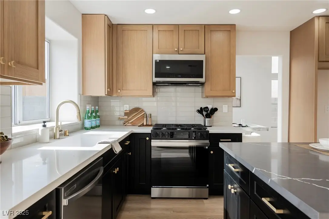 7313 Sunspot Drive, Las Vegas, NV 89128 - Image #1