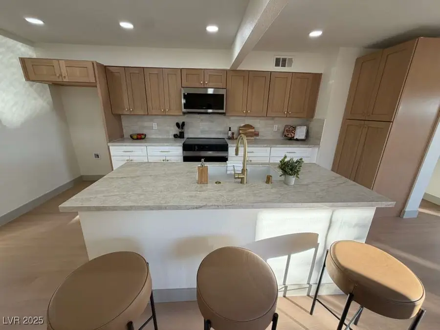 1905 Walker Street, Las Vegas, NV 89106 - Image #2