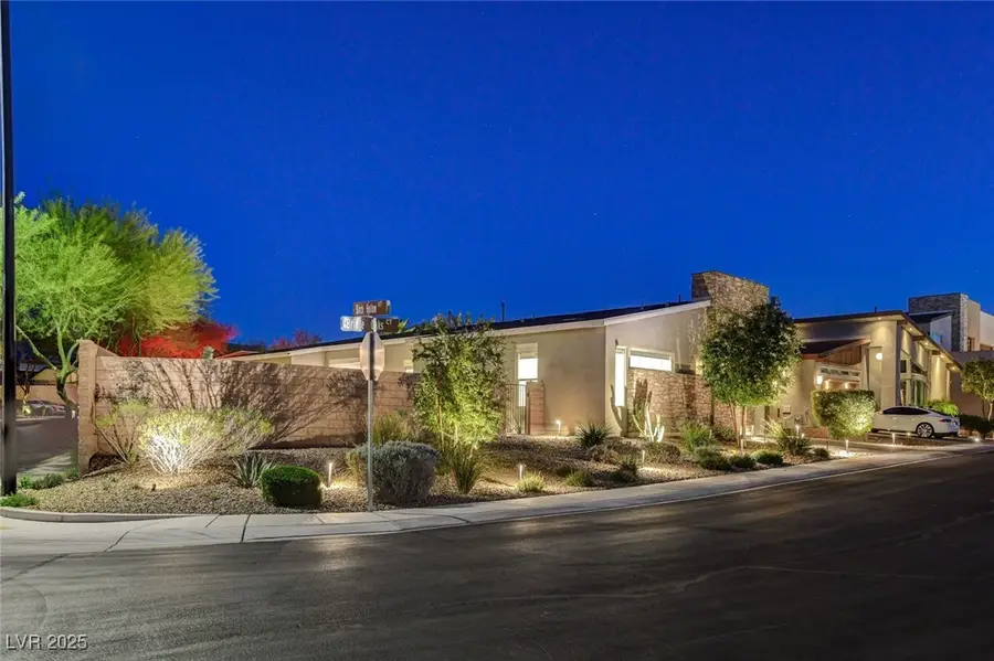 2560 Bridle Oaks Court, Henderson, NV 89044 - Image #3