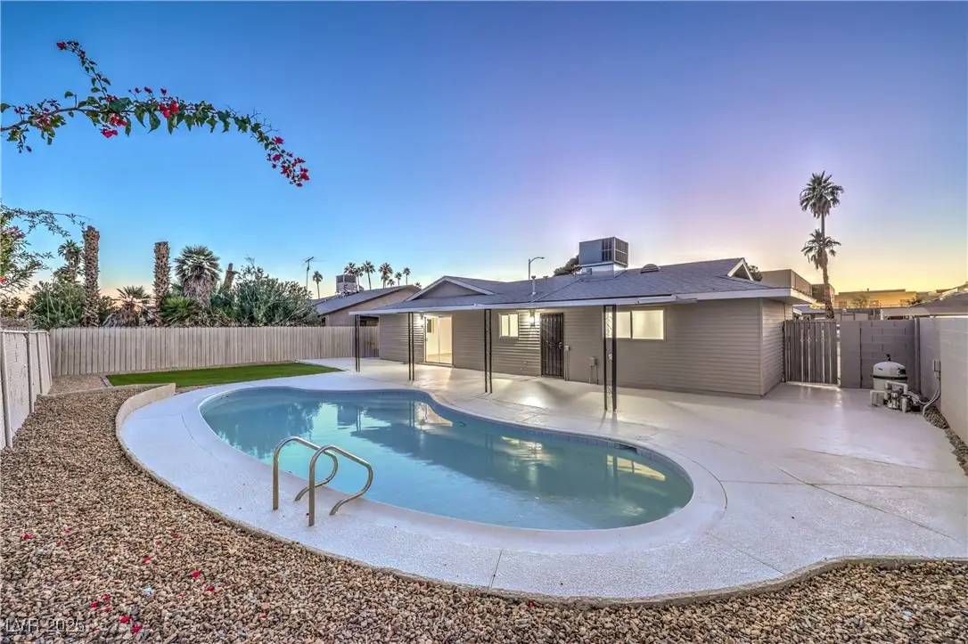 3846 Syracuse Drive, Las Vegas, NV 89121 - Image #1