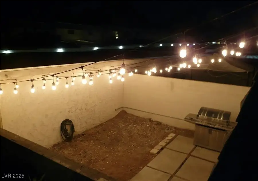 3068 S Pecos Road, Las Vegas, NV 89121 - Image #2