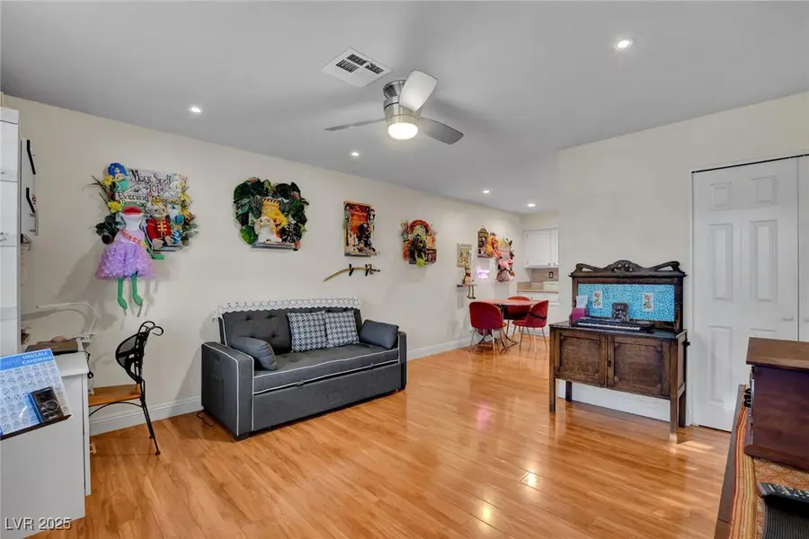 2120 Chertsey Drive #D, Las Vegas, NV 89108 - Image #3