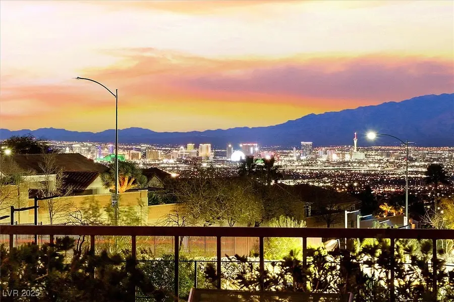 2232 Canyonville Drive, Henderson, NV 89044 - Image #2