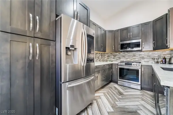 2348 Buffalo Run Avenue, Las Vegas, NV 89123