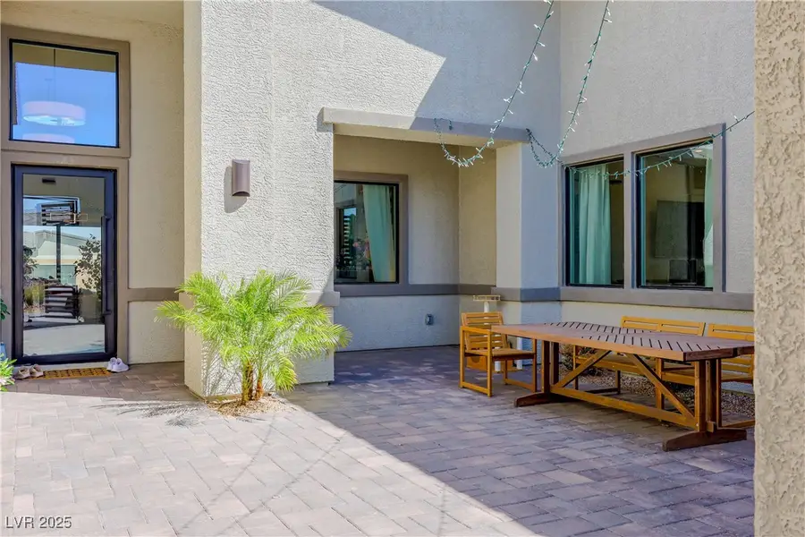 8310 W Camero Avenue, Las Vegas, NV 89113 - Image #3