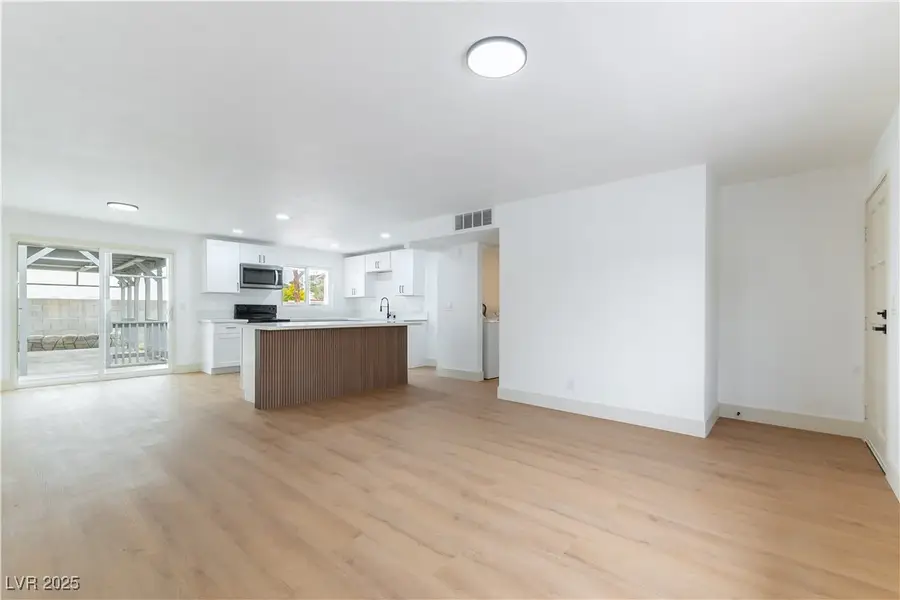 2321 Maverick Street, Las Vegas, NV 89108 - Image #3
