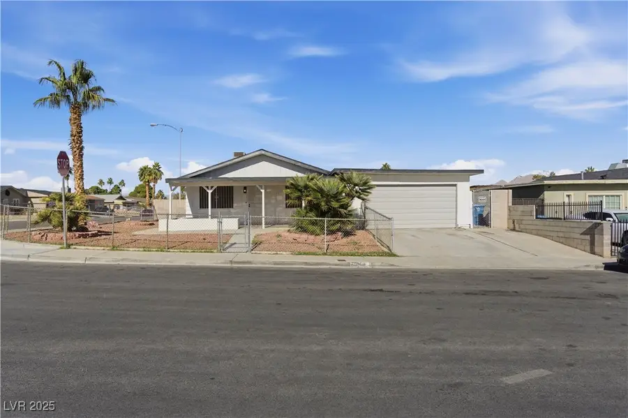 5250 Vicksburg Avenue, Las Vegas, NV 89122 - Image #2