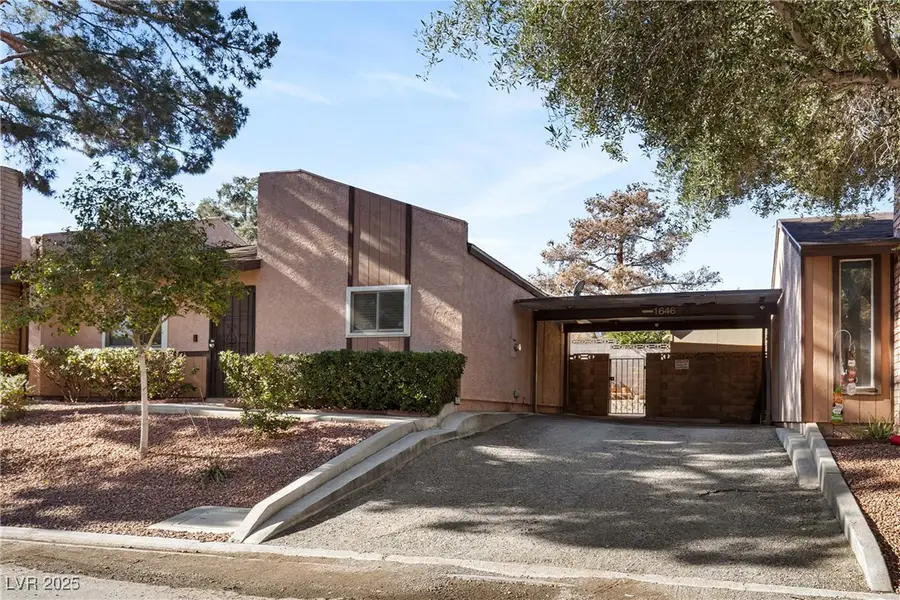 1646 Discus Drive, Las Vegas, NV 89108 - Image #2