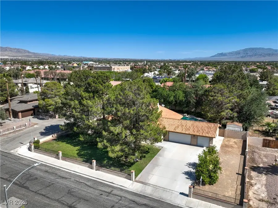 7460 Buckskin Avenue, Las Vegas, NV 89129 - Image #3