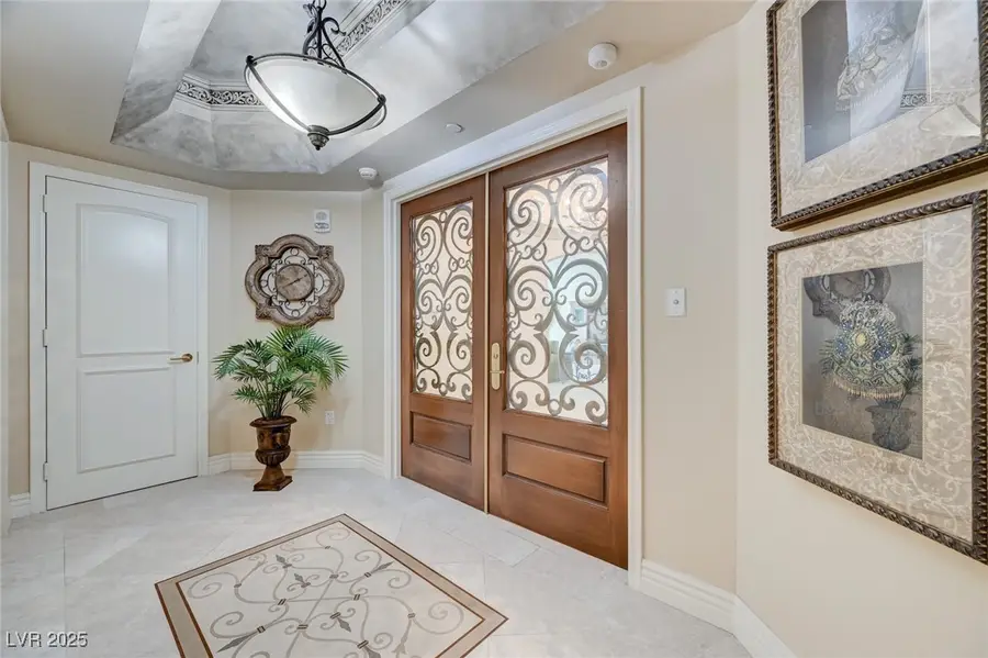 2747 Paradise Road #2201, Las Vegas, NV 89109 - Image #2
