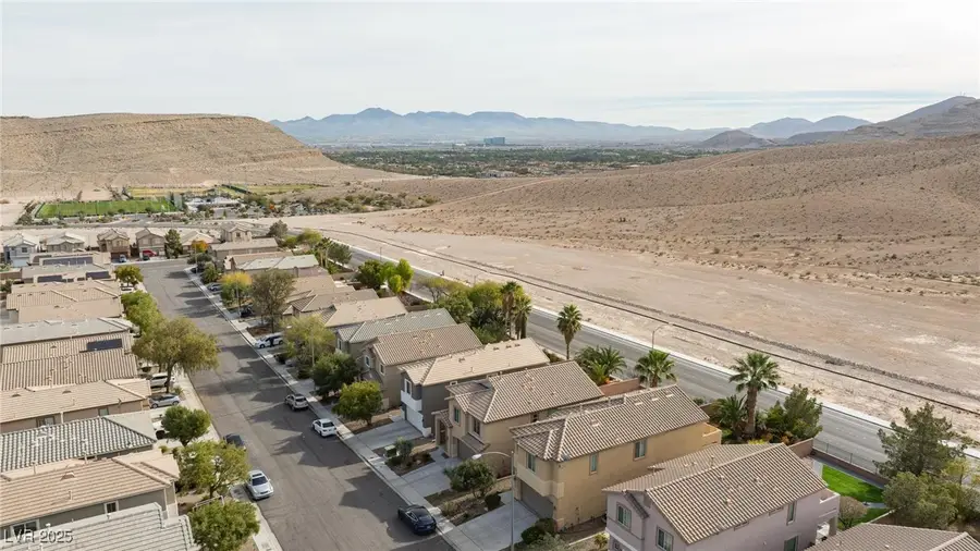 5147 Echo Shire Avenue, Las Vegas, NV 89141 - #3