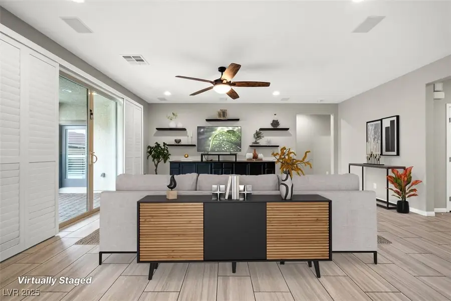 5424 Kamilla Raen Street, North Las Vegas, NV 89031 - Image #2