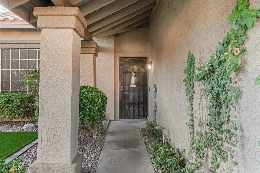 353 Clayton Street, Henderson, NV 89074 - Image #2