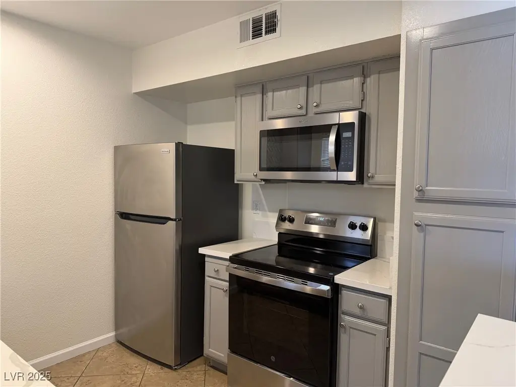 6650 W Warm Springs Road #2154, Las Vegas, NV 89118 - Image #1