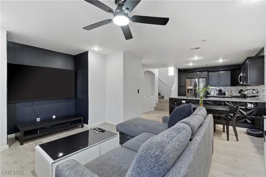 10385 Midnight Iris Street, Las Vegas, NV 89183 - Image #3